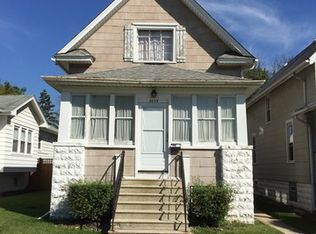 3609 Sunnyside Ave, Brookfield, IL 60513