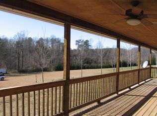 214 Turpin St, Tiger, GA 30576