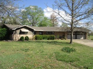 400 S Washington Ave, Columbus, KS 66725