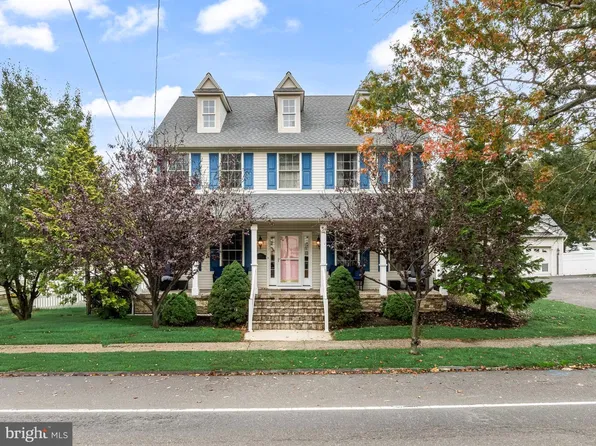 111 S Main St, Medford, NJ 08055