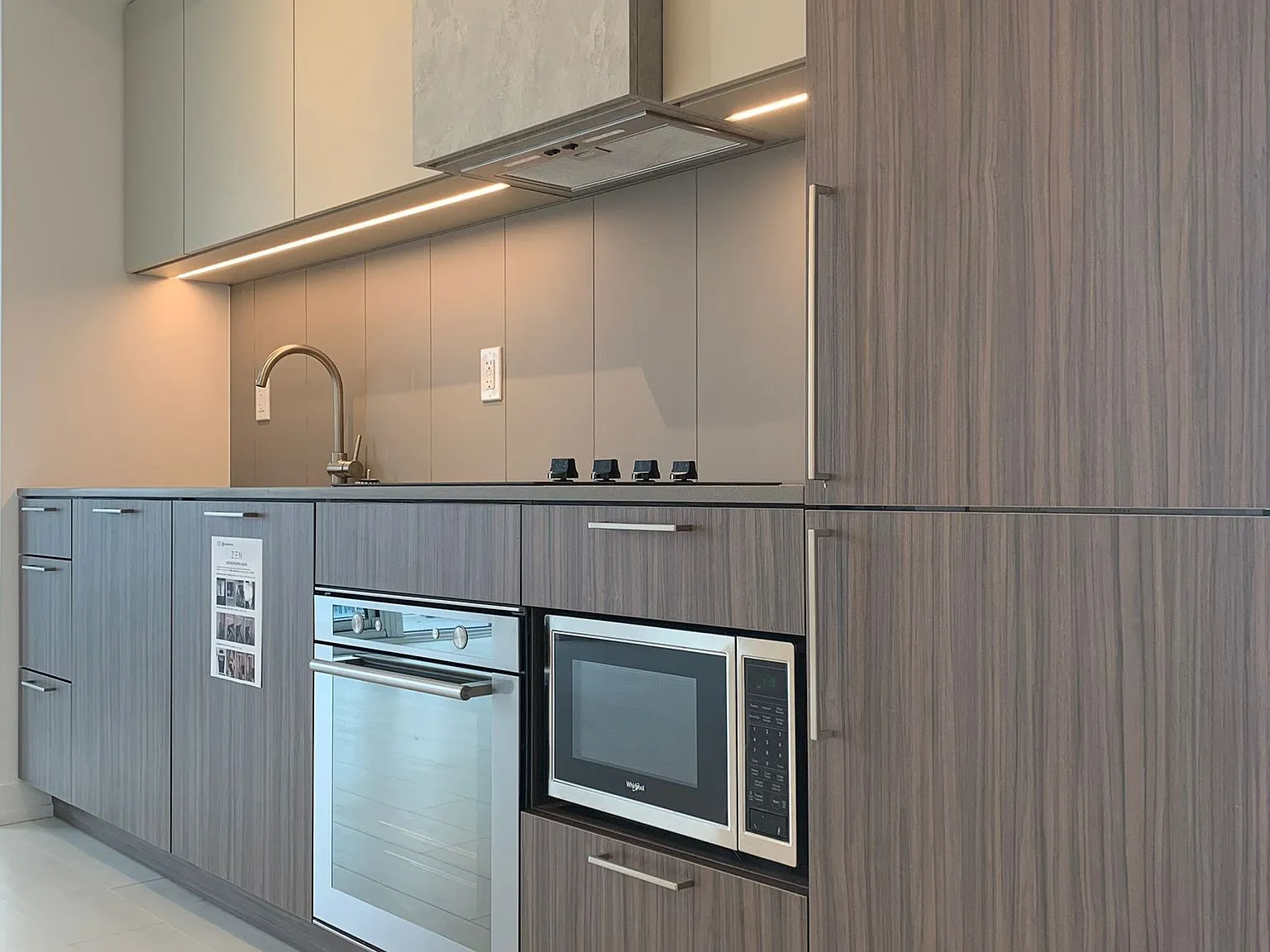 Zen King Condo — Photo 4