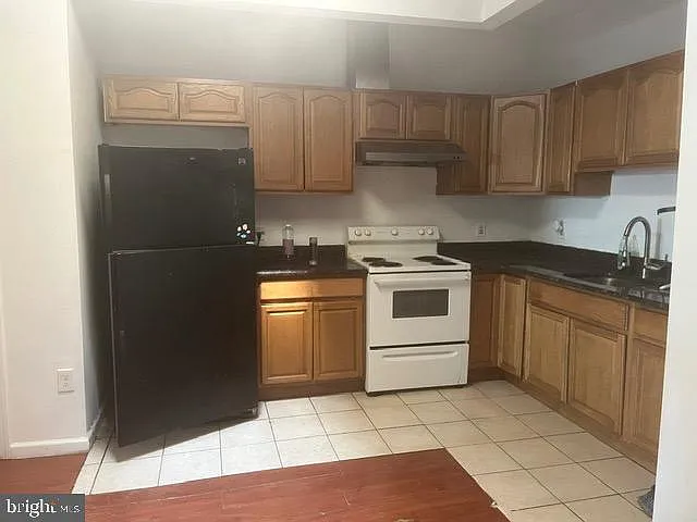533 E Landis Ave #C — Photo 5
