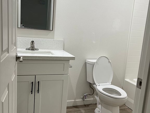 5th image of 13615 Sarita Dr #1