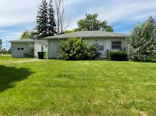 419 2nd St, Fox Lake, WI 53933