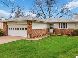 6211 Chiswick Ct, Lincoln, NE 68516