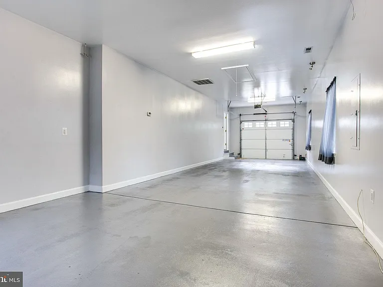 9212 Arabian Ave — Photo 36