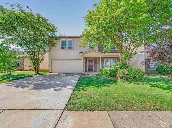 136 Harold Murphy Dr, Madison, AL 35756