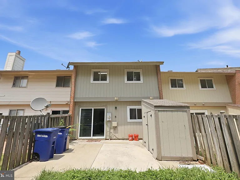 1211 Springtide Pl — Photo 22