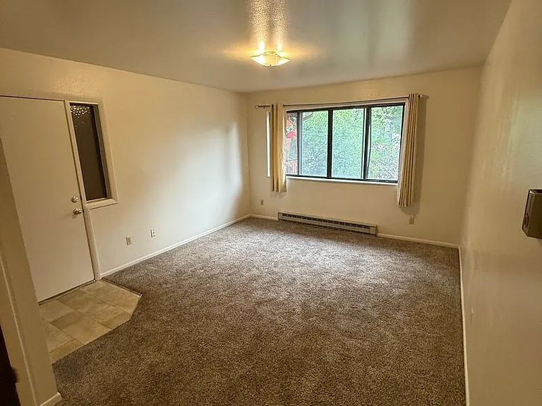 1734 Azalea Dr — Photo 17