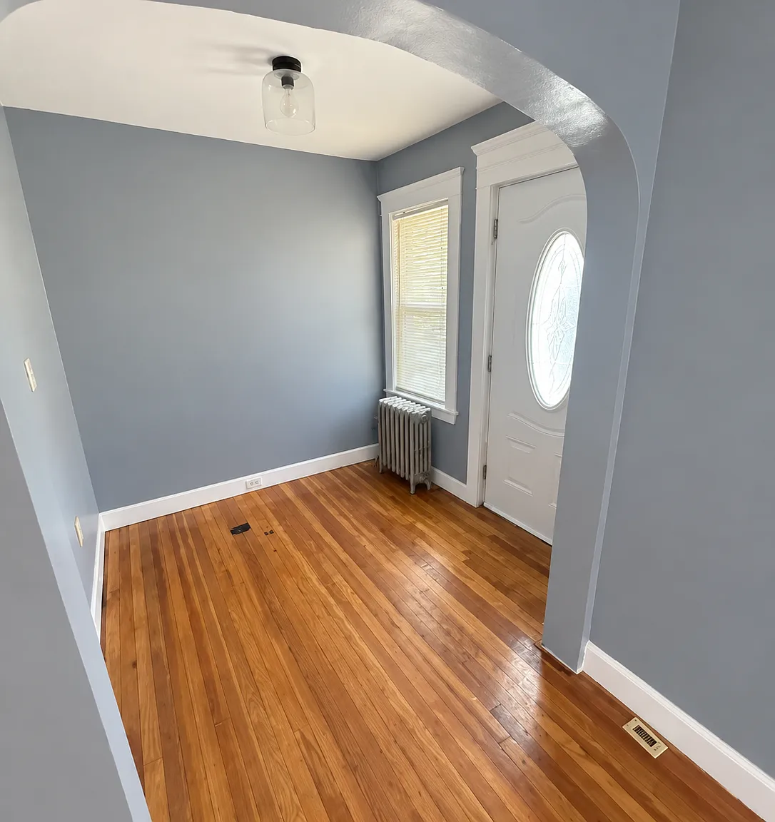 3 bed, 1206 sqft, $3,000 — Photo 4