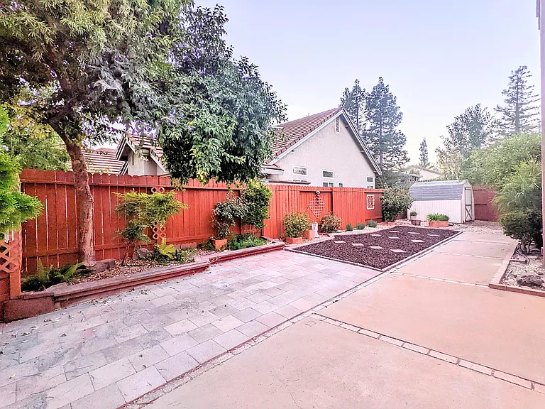 8128 Bramfield Way — Photo 19