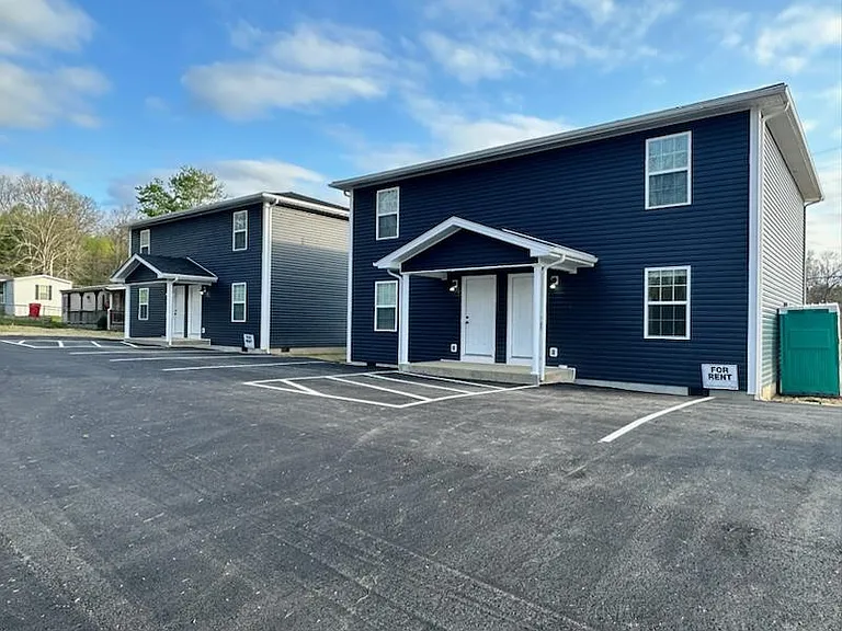 2520 E Highway 312 — Photo 1