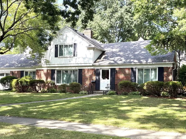 2521 Middlesex Dr, Toledo, OH 43606