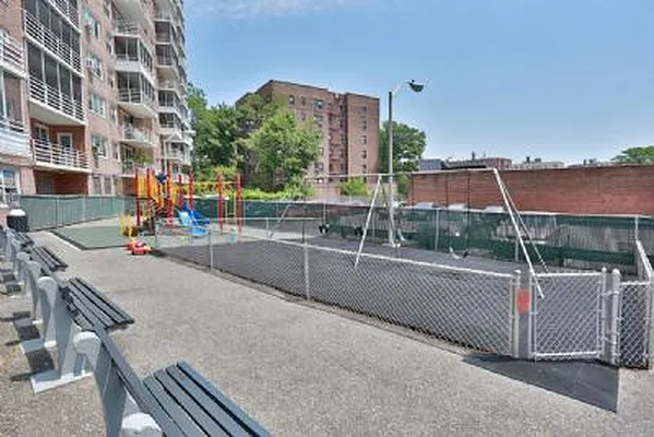 Sold by Trebach Realty | media 34