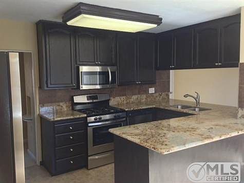 1st image of 119 Brightwood Ave