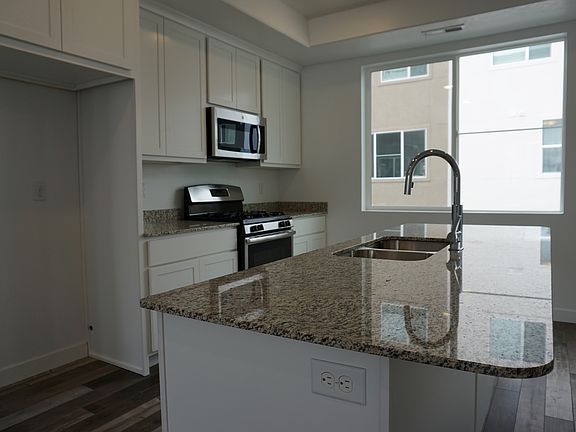 5th image of 5287 West Solafax Lane #37-4