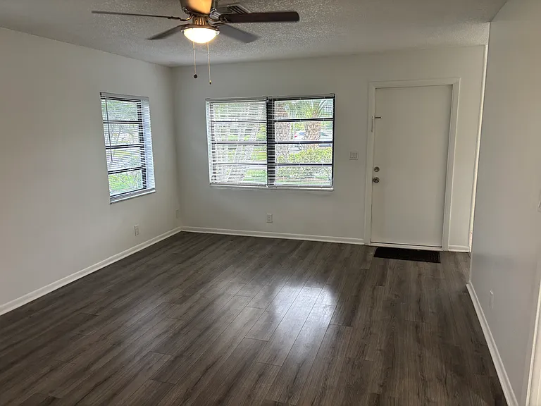 199 NE 23rd St #199 — Photo 73