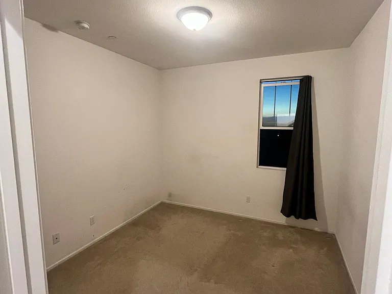 4034 Boulder Dr — Photo 2