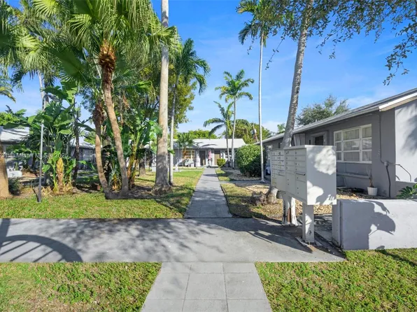 1815 McKinley St, Hollywood, FL 33020