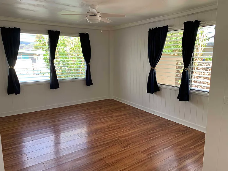 448 Ulupaina St — Photo 3