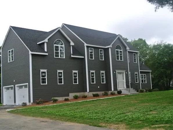 35 Valerie Run, Northbridge, MA 01534