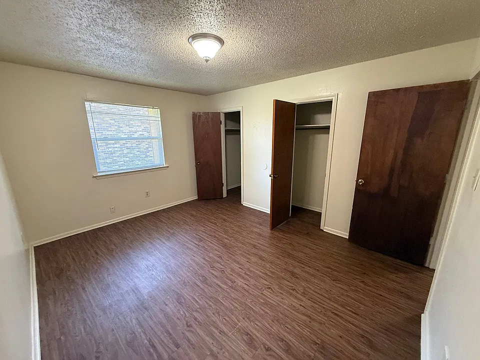 1408 Jade Ave