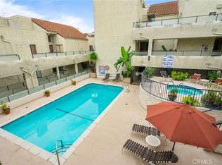 1900 Vine St APT 101, Los Angeles, CA 90068