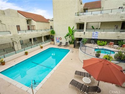 1900 Vine St APT 101, Los Angeles, CA, 90068