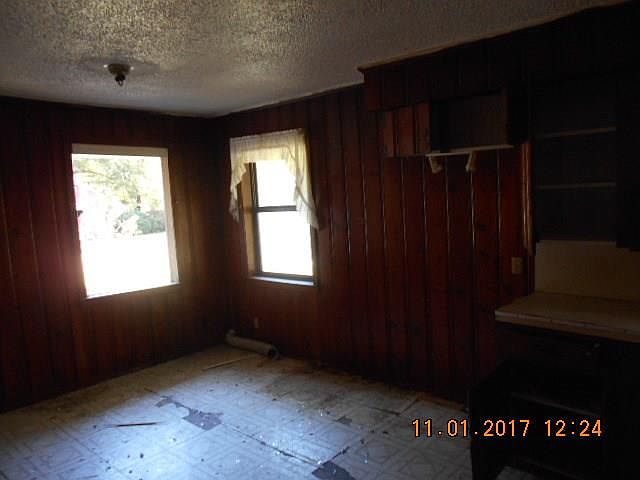 2nd image of 2841 Seaton Dr