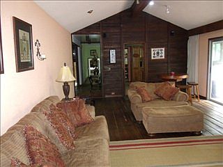 2nd image of 103 Amherst Dr