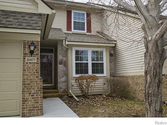2nd image of 30677 Vine Ct #1