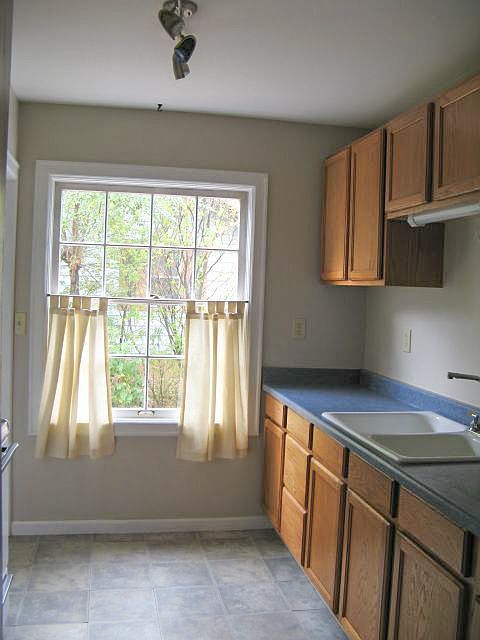 2nd image of 106 Avenue C