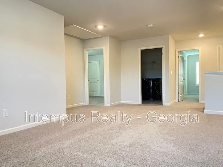 44 Garnet Dr — Photo 38
