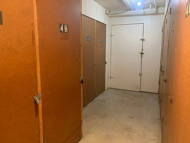 264 E Bailey Rd #L — Photo 17