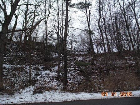 2nd image of Cedar Trl