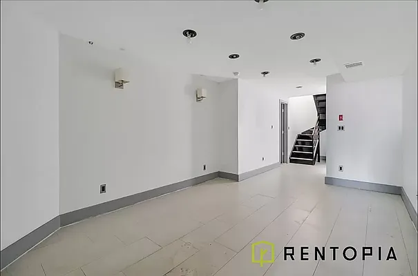 Rented by Rentopia | media 9