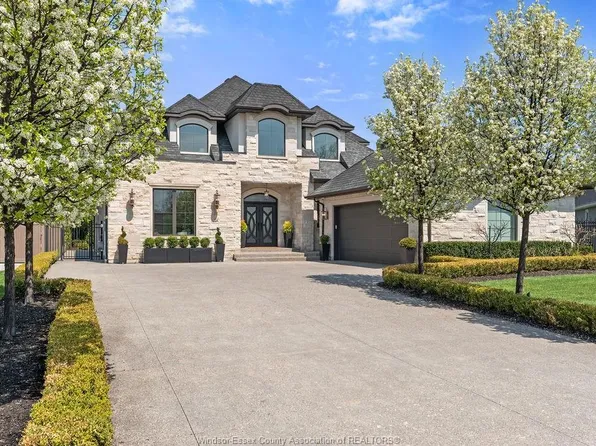 346 Jordan Ln, Lakeshore, ON N8N 0J3
