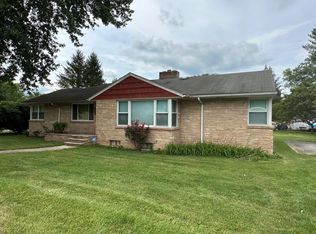 256 Maple Ave E, Alderson, WV 24910