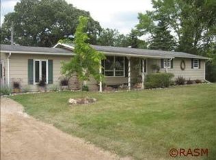 212 Judson Fort Rd E, Lake Crystal, MN 56055