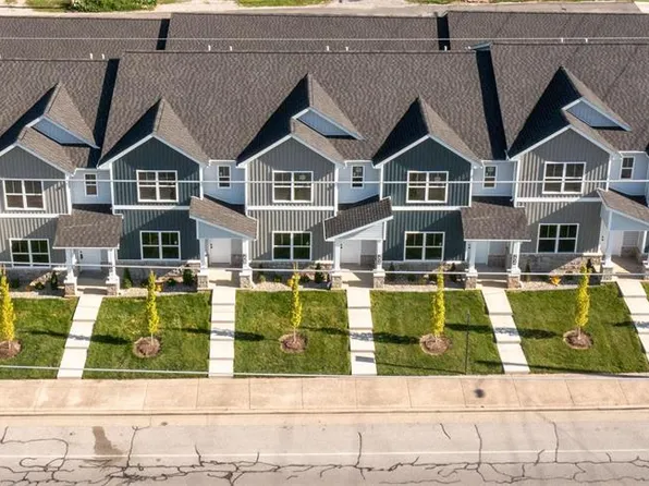208 W State St, O'Fallon, IL 62269