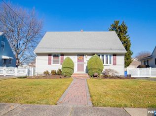 28 Gregory Ter, Bloomfield, NJ 07003