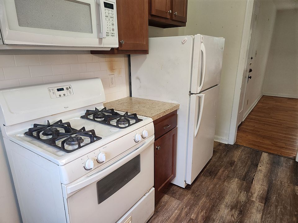 1st image of 1354 W Thornwood Pl #C