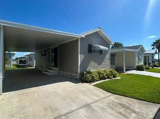 537 Carefree Dr, Frostproof, FL 33843