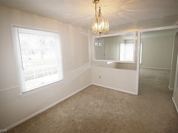 3rd image of 3144 Wilson St