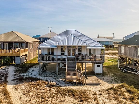 2nd image of 2360 Island Shores Dr