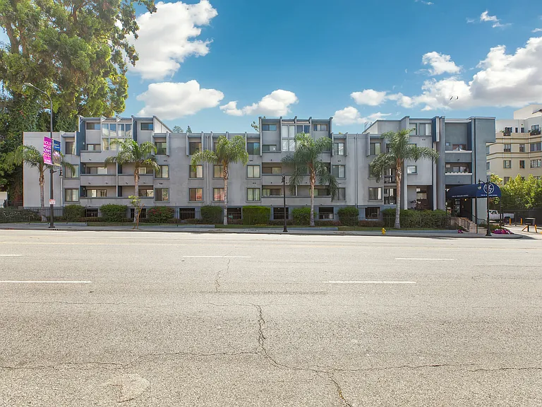 1940 N Highland Ave #3 — Photo 27