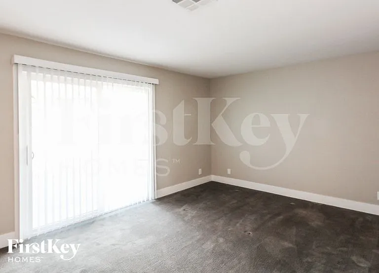 904 Shadow Mountain Pl — Photo 13
