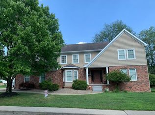 96 Garden Cir, Bridgeport, WV 26330