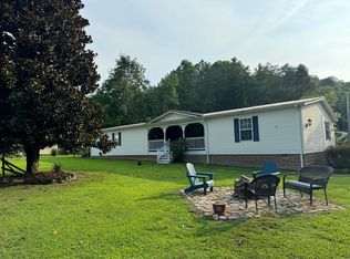 105 Privett Ln, Jackson, KY 41339