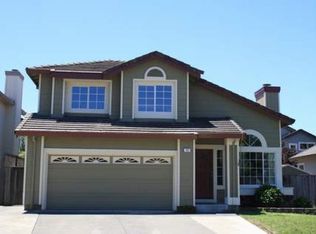 285 Flame Tree Cir, Windsor, CA 95492